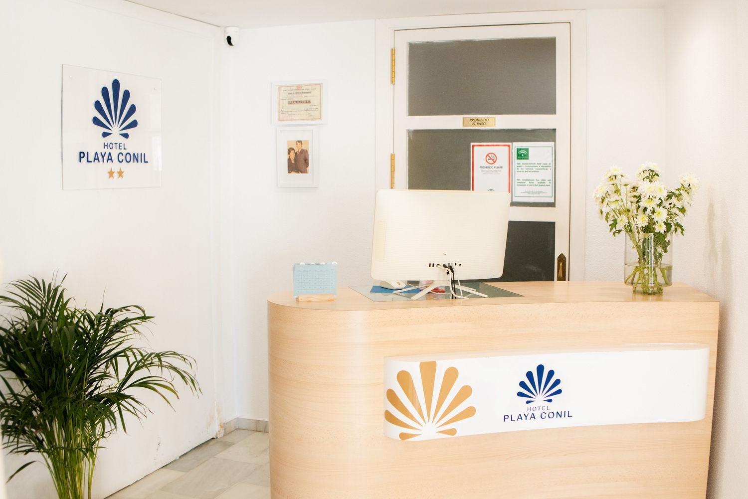 קוניל דה לה פרונטרה Hotel Playa Conil - Beachfront Studios & Suites מראה חיצוני תמונה